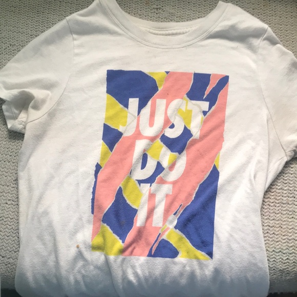 Nike Tops T Shirt Willing To Negotiate Price Poshmark